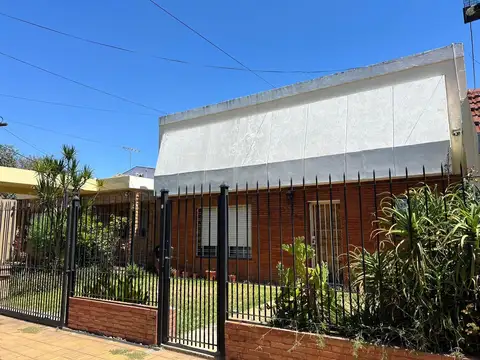 Casa en Venta en Banfield, USD 72.999