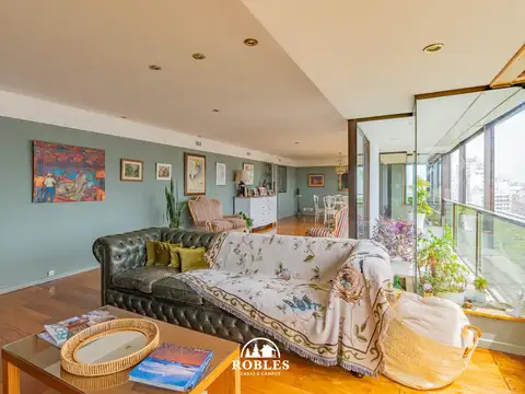Departamento en Venta de 4 dormitorios
