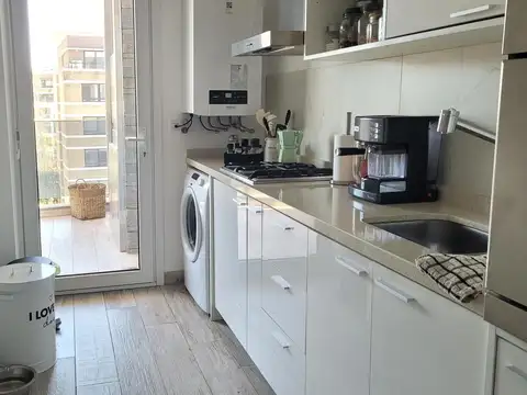 Departamento 3 ambientes con 2 baños