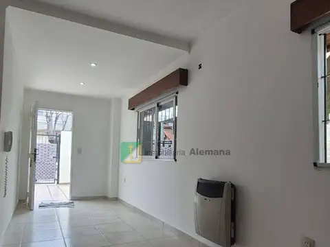 Venta - Ph al frente c/cochera - Villa Ballester