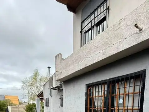 Casa en Venta en Los Hornos, USD 72.000