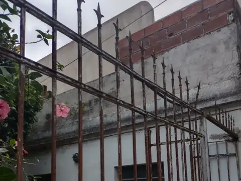 Venancio Flores 4500