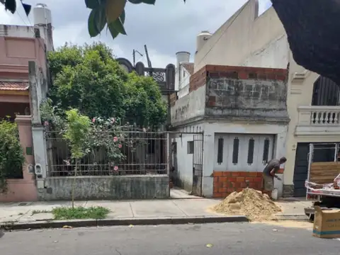 Espectacular Lote en Flores de 190 Mts para construir 554 m²