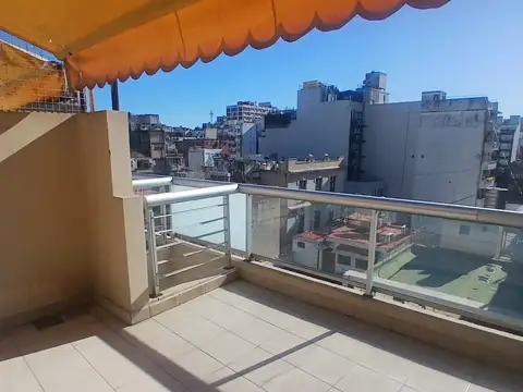 BARRIO NORTE MONOAMBIENTE CON BALCON TERRAZA
