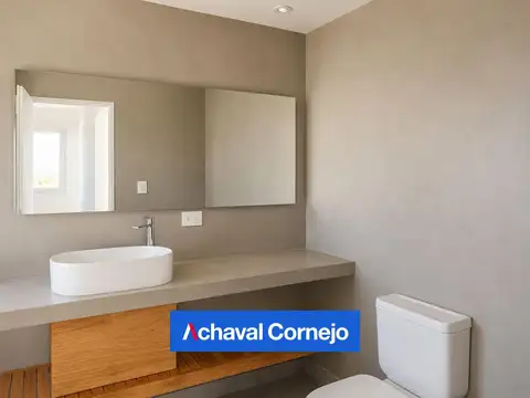 Casa en Alquiler de 4 dormitorios