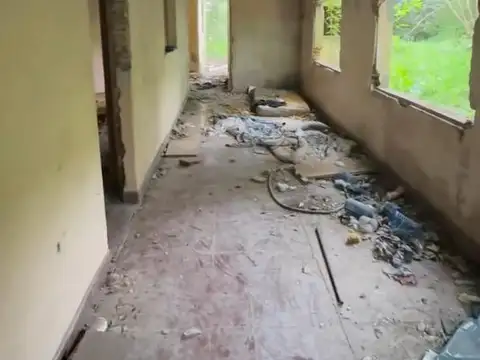 Casa en venta a refaccionar, Marcos Paz.