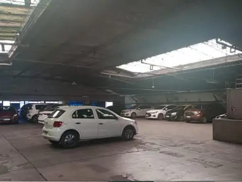 Galpon en Venta 37  mts Fondo
