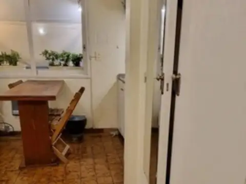 Santa Fe 4000, Piso 2