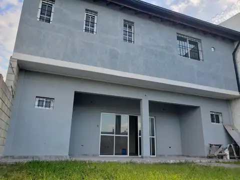 Casa en Venta al Oeste