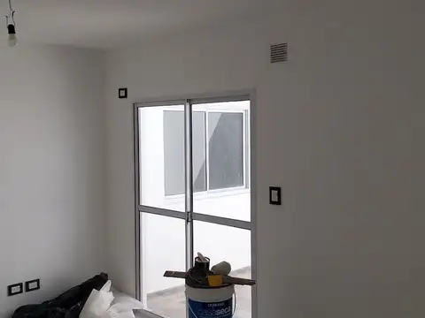 Depto Tipo Casa en Venta de 1 dormitorio