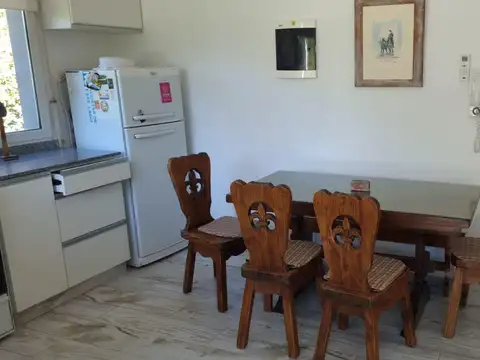Alquiler TEMPORAL (consultar períodos disponibles) Casa Amoblada 3 amb. Tigre Centro