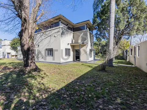 Casa en Venta de 4 dormitorios