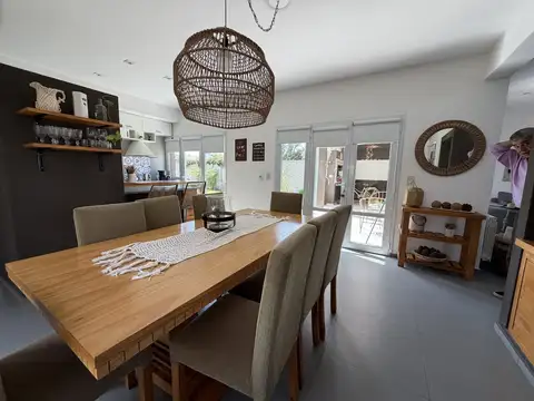 Casa en Venta en Trenque Lauquen, USD 180.000