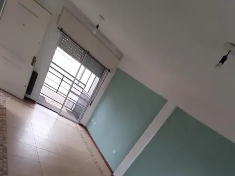 San Jose 305 , Piso 1