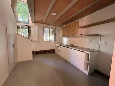 Venta CASA 3 dormitorios y garage en Aguada