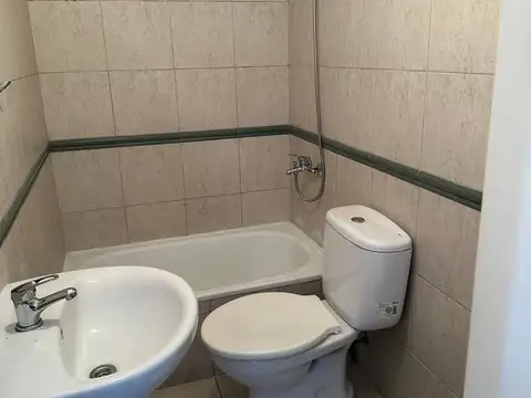 MONOAMBIENTE EN ALQUILER-EXCELENTE UBICACION