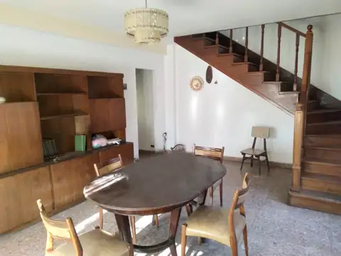 Depto Tipo Casa en Venta en Villa Ballester, USD 98.000