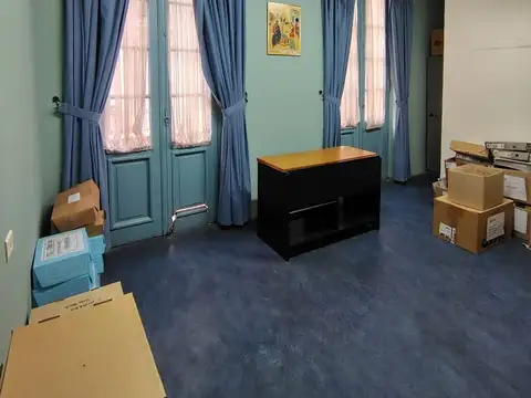 Oficina en alquiler en Monserrat