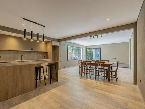 Casa 3 ambientes con 2 baños