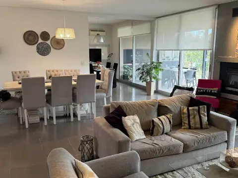 Casa en Los Alisos