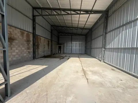 Galpon en Venta 10  mts Frente