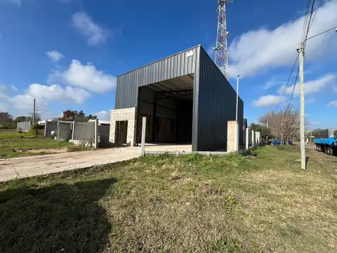 Galpón/Bodega en venta- Marcos Ateca  esq. Los Aromos, Roldán