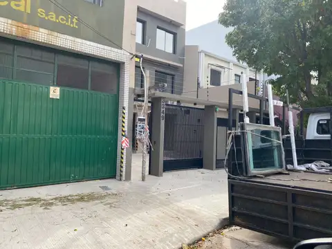 FLORIDA OESTE A estrenar 3 ambientes contra-frente 2 habitaciónes 1 en suite