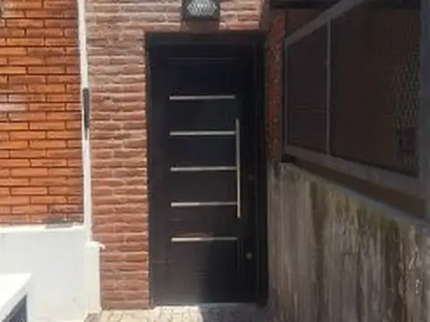 CASA INTERNA DE 2 DORMITORIOS  A ESTRENAR