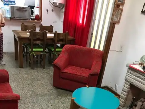 Depto Tipo Casa en Venta de 2 ambientes