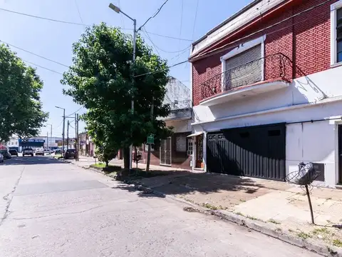PH al frente 3 amb. Parrilla y Terraza Avellaneda
