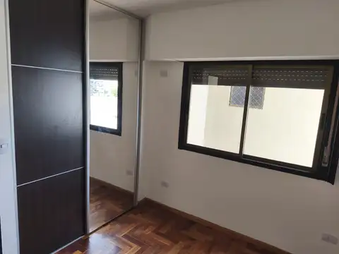 AVENIDA MITRE 1600, Piso 6