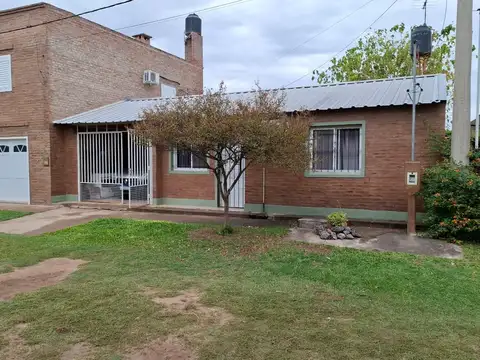 2 Casas en 1 lote en Cayasta