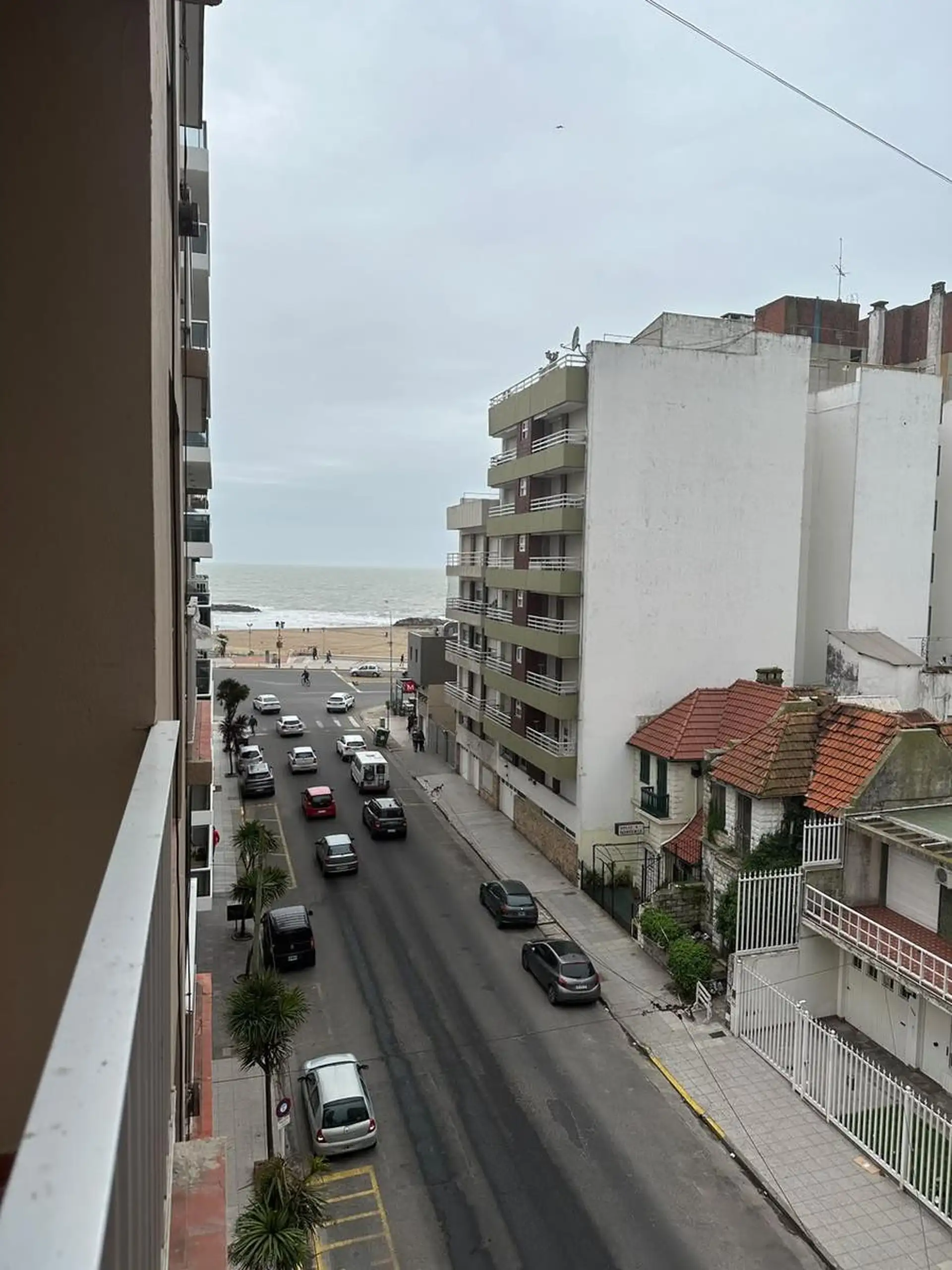 Depto 1 amb, 30m² en La Perla con balcón — Mar del Plata