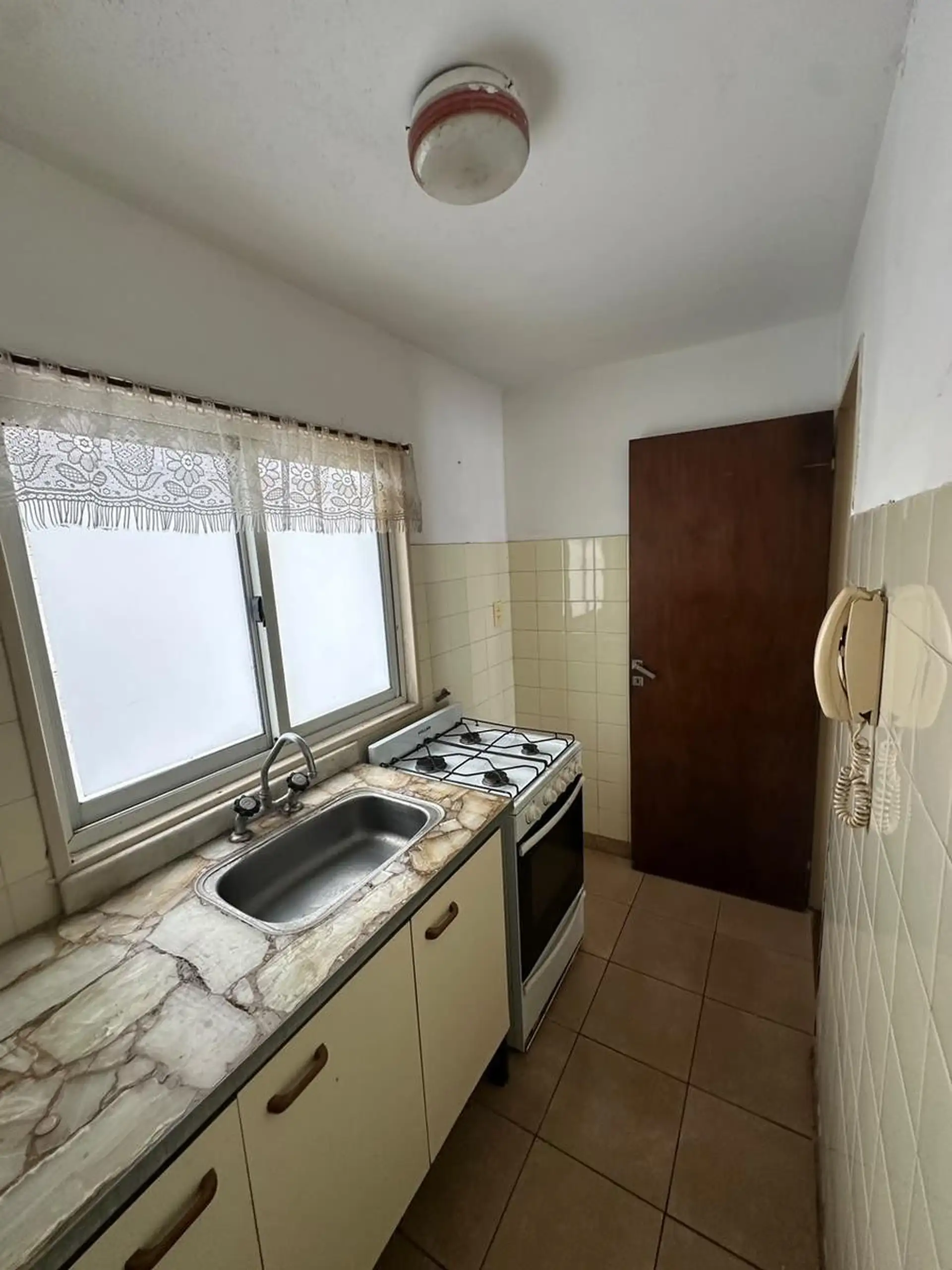 Depto 1 amb, 30m² en La Perla con balcón — Mar del Plata