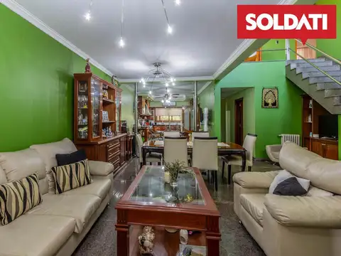 Casa en Venta con 1 cochera