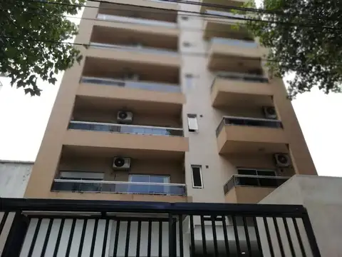 Departamento  en Alquiler en San Martin Centro, San Martin, G.B.A. Zona Norte