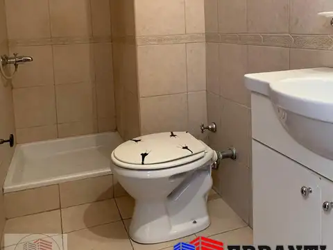 Departamento en Alquiler en Flores, $ 690.000