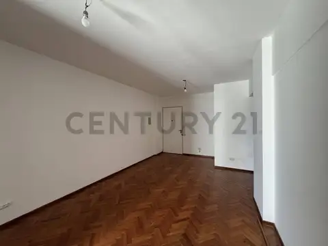 Departamento en Venta en Primera Junta, USD 99.000
