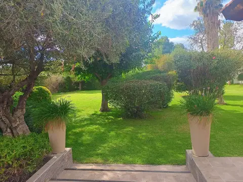 Casa en Venta al Este