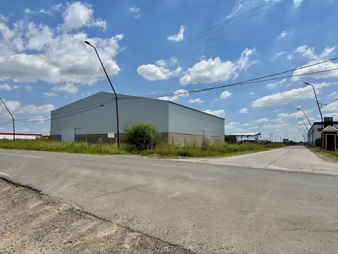 Galpón en  Alquiler - Facil acceso desde Autopista - 