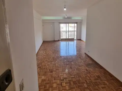 Andrés Lamas 2300, Piso 2