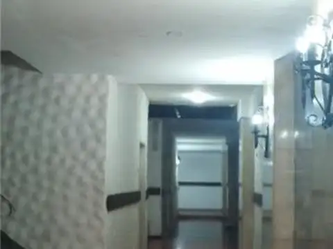 Dean Funes 300, Piso 2