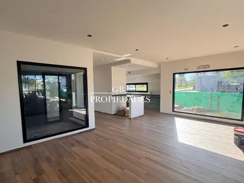Casa en venta de 4 ambientes Santa Sofia, Pilar