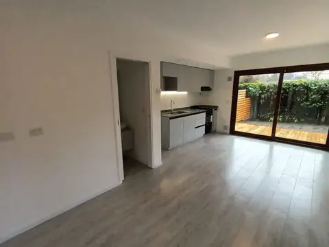 CASA A ESTRENAR DUPLEX CON JARDIN PROPIO BARILOCHE