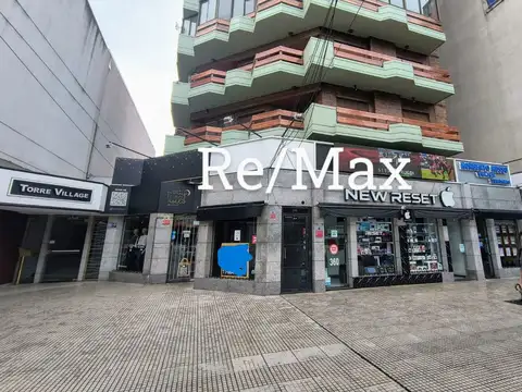 DEPARTAMENTO 5 AMBIENTES RAMOS MEJIA 243M2 COCHERA