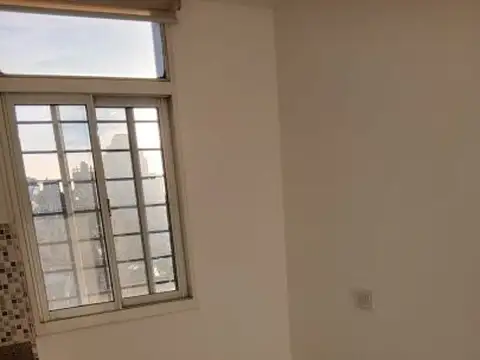Departamento en Alquiler en Abasto, $ 470.000