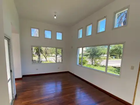 LOS SOLES - VALLE ESCONDIDO