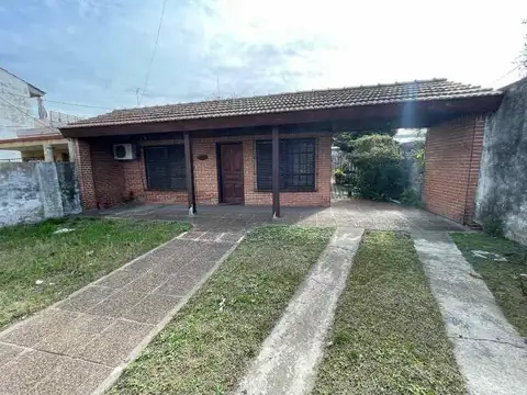 Casa en venta en Moron Sur