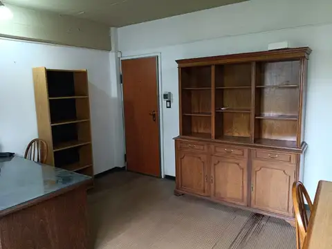 Oficina en Venta - Av. Roca al 900 - Hurlingham