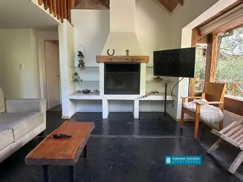 Oportunidad en Altos del Sol – Casa con Excelente Potencial de Inversión - San Martin De Los Andes